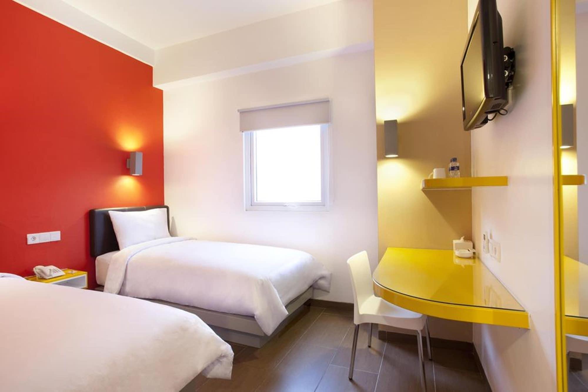 Amaris Hotel Cihampelas Bandung Habitación foto